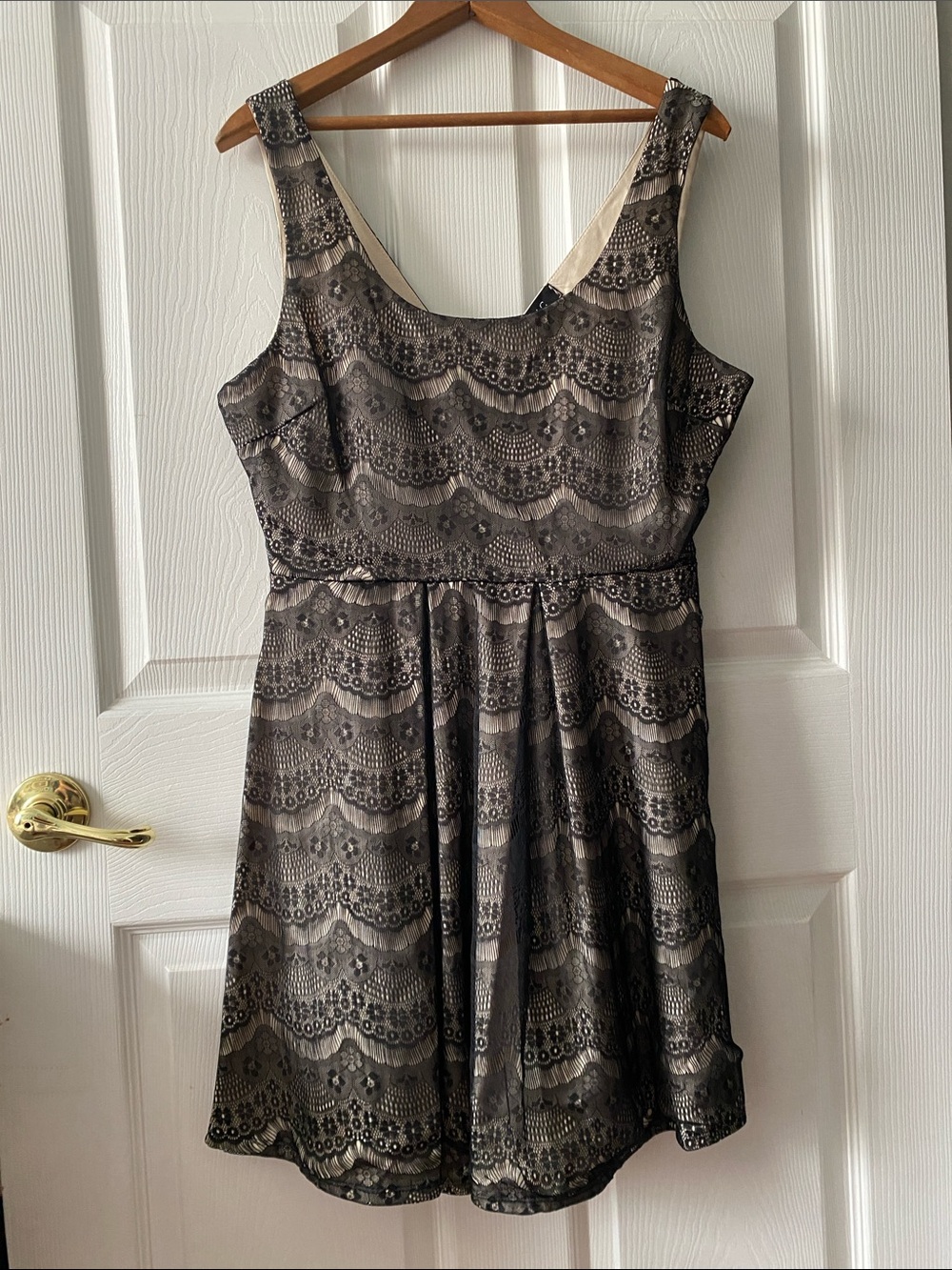 Trac Sleeveless Lace Overlay Little Black Dress